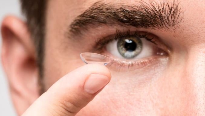 How To Tell If Contact Lens Is Still In Eye
