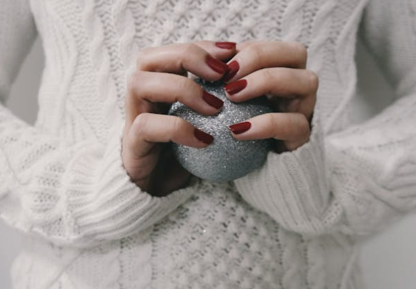 Festive French Tip Christmas Nails 2025