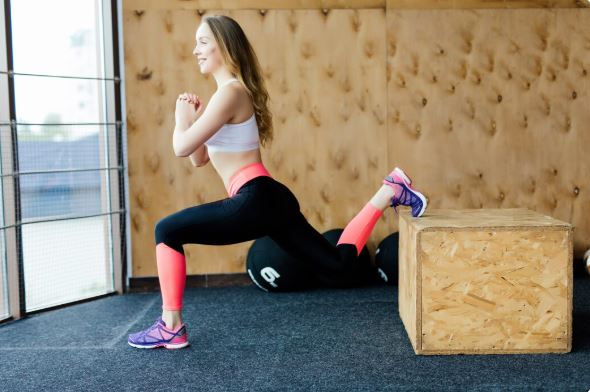 Bodyweight squats with controlled depth